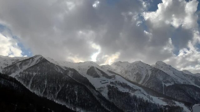Timelapse the Sun game in the Alpine