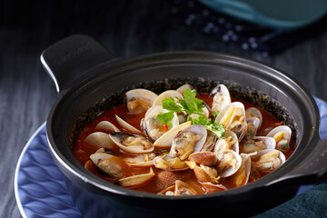 Delicious Chinese food, spicy boiled conch