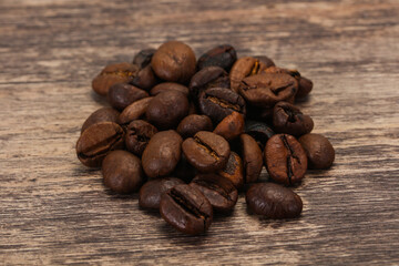 Roasted coffee beans for cooking