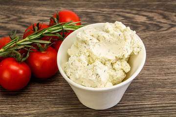 Soft cream cheese with herbs