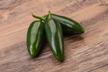 Green raw jalapeno peper heap