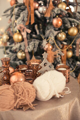 Fototapeta na wymiar New Year's interior. gifts and toys under the Christmas tree. Christmas decorations. Luxury , bright, clean bright beautiful home interiors.