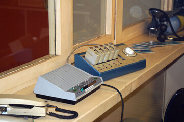 Sprechanlage einer alten Schaltzentrale