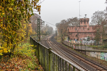 Nahnstrecke am Mainzer Stadtpark im Herbst