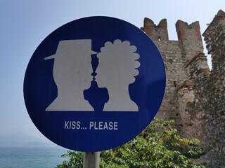 Kiss please