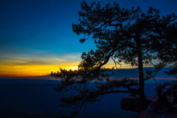 Fototapeta na wymiar sunset on mountain at Phukradung National Park of Thailand