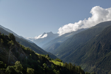 Randonnée dans la vallée d'Arolla en Suisse