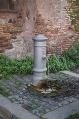 DRINKING FOUNTAIN IN ROME 