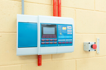 Tier III carrier neutral data center. Server rooms.