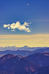 Obraz premium Blick auf dem Berg Dobratsch