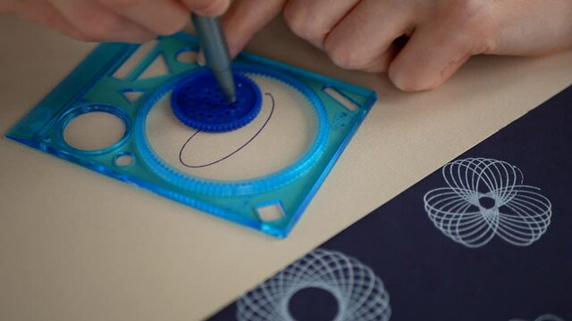 Using Spirograph