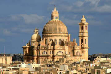 Fototapeta na wymiar Malta, Gozo, Xeskija Rotunda-Church