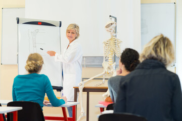 anatomy teacher and her students in class