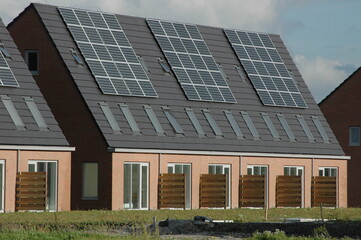 Houses with solar panels for sustainable energy in the city of the sun Heerhugowaard