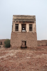 Fototapeta na wymiar ruins of an old house