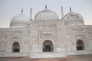 Fototapeta na wymiar Shahi mosque at Derawar fort Bahawalpur