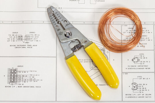 Wire Cutting Pliers on electronic schematic plans