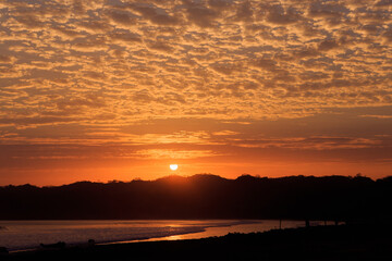 Obraz premium Sunset on the river