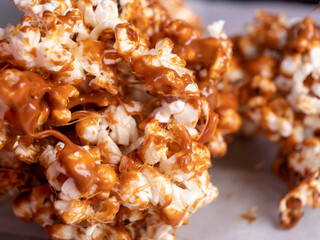 Enlarged photo of handmade caramel popcorn