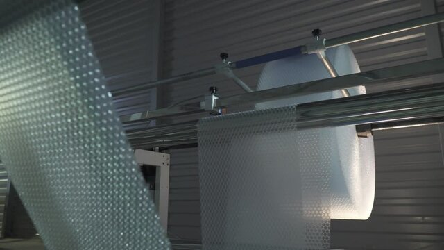 production of air bubble films, bags made of combined materials, bags made of foamed polyethylene