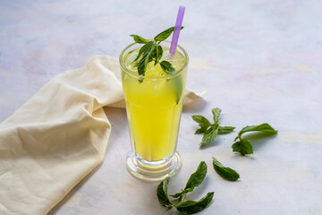 Traditional lemonade lemon mint and white ice
