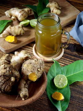 Jamu or Indonesian traditional herbal drink contains herbs and spices such as ginger, turmeric, curcuma / temulawak, etc. Commonly served with addition ingredient such as honey or palm sugar. 