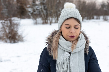 Portrait of happy woman on wintertime