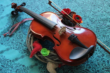 Fototapeta na wymiar violin romantic musical instrument also called fiddle and viola