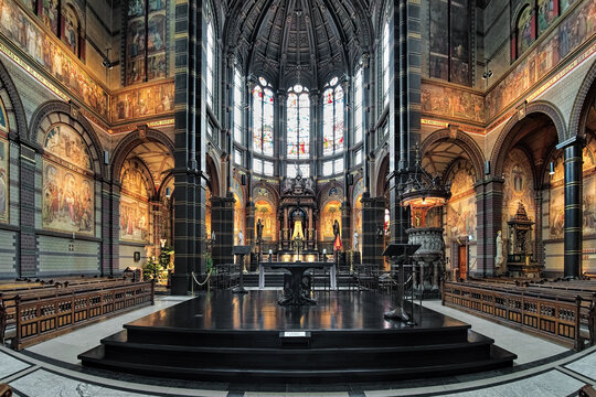 Chancel and altar of Basilica of St. Nicholas (Nicolaaskerk) in Amsterdam, the city's major Catholic church, Netherlands