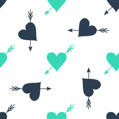 Green Amour symbol with heart and arrow icon isolated seamless pattern on white background. Love sign. Valentines symbol. Vector.