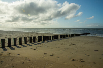 Fototapeta na wymiar pillars on the beach