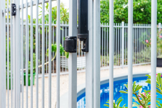 Unsafe pool gate