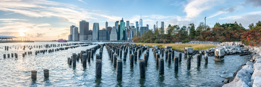 Manhattan skyline panorama seen from Brooklyn Bridge Park Pier 1