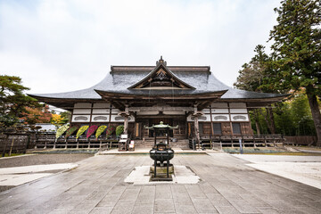 日本の世界遺産　岩手中尊寺本堂と香炉