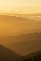 Atardecer en el valle de Meira, A Pontenova, Lugo, Galicia, España
