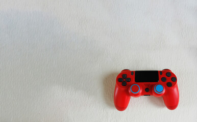 red and white control in white background © juanchirri_