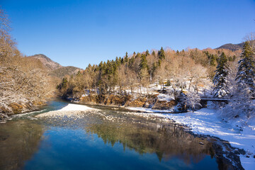 Fototapeta na wymiar Beautiful sunny winter landscape at Caucasus mountains.
