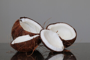coconut divided into several parts SHOWING ITS CONTENT
