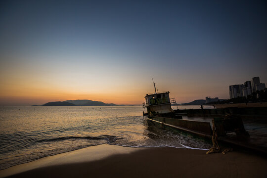 Sunrise on Nha Trang beach in Vietnam