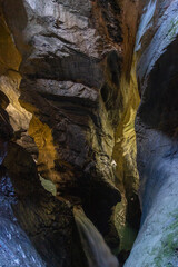 Chutes du Trümmelbach en Suisse