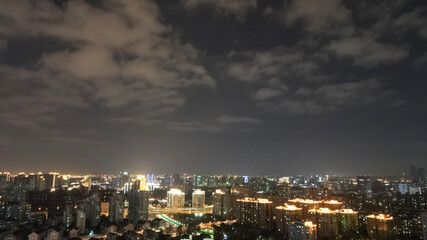 Obraz premium clouds in Shanghai skyline