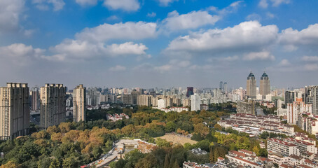 Obraz premium flight park and city