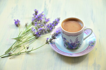 Obraz na płótnie Canvas cup of coffee with lavender