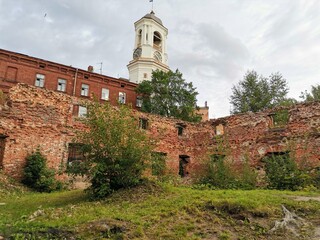 Fototapeta na wymiar Ruins of old monastery in Vyborg, Russia