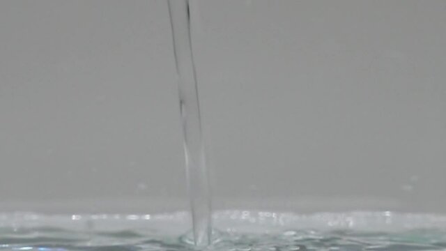 video colori dentro acqua, magia, emozioni