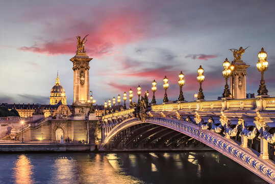 Alexandre III bridge in Paris at sunset - Powered by Adobe
