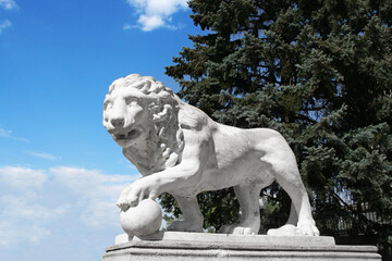 Fototapeta na wymiar lion sculpture architecture old town Odessa