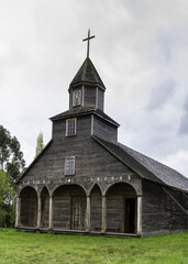 Fototapeta na wymiar église authentique en bois chiloe chili