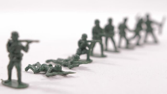 army men military plastic toy soldiers figure 4k