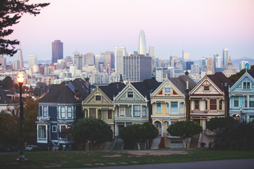 Fototapeta na wymiar View of San Francisco streets, with Alamo square and city skyline, California, United States, summer day